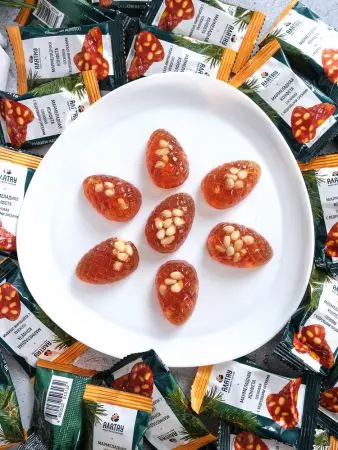 Мармелад сосновый с Кедровыми орешками, 1 кг Мармелад сосновый с Кедровыми орешками, 1 кг